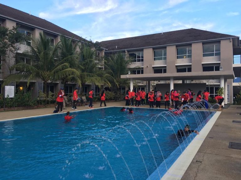 Cherengin_Amazing Race