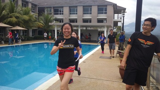 Amazing Race (2)