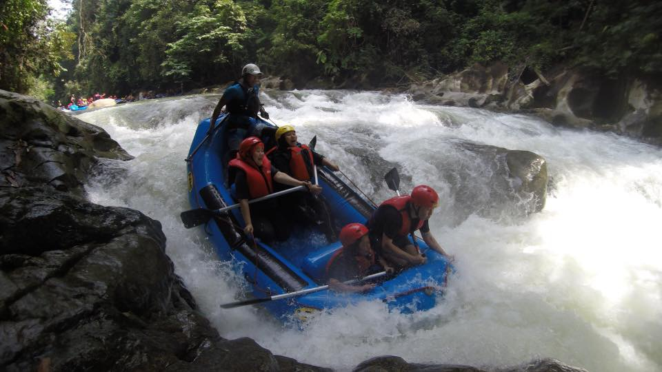 Whitewater Rafting (1)