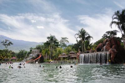 sungkai hot springs2