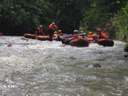 River Tubing Kampung Tour (3)